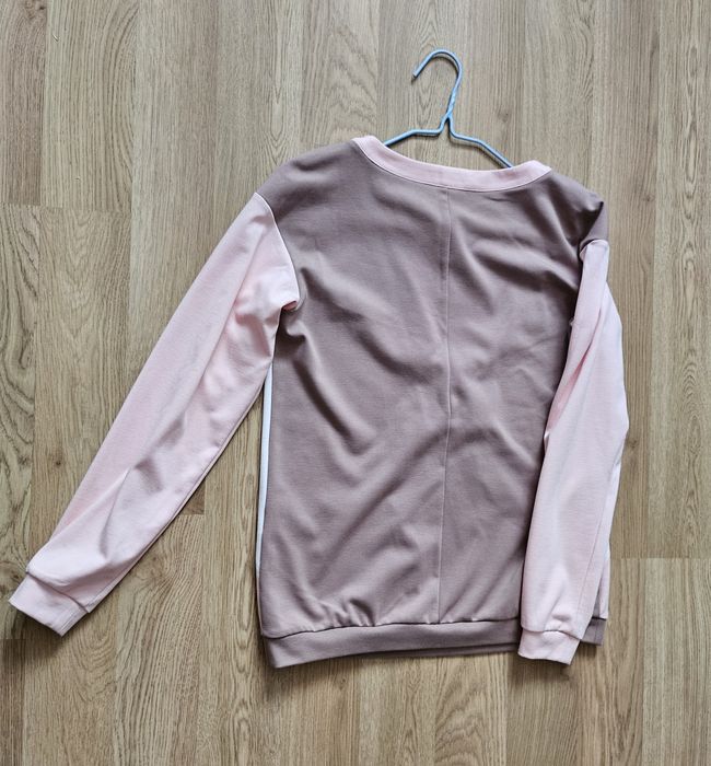 Костюм для вагітних і годуючих мам