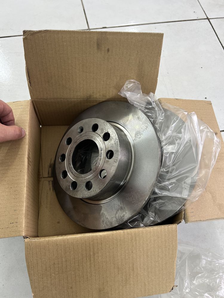 Тормозные диски Lpr A1003P , 8032532092286 , 779747-7