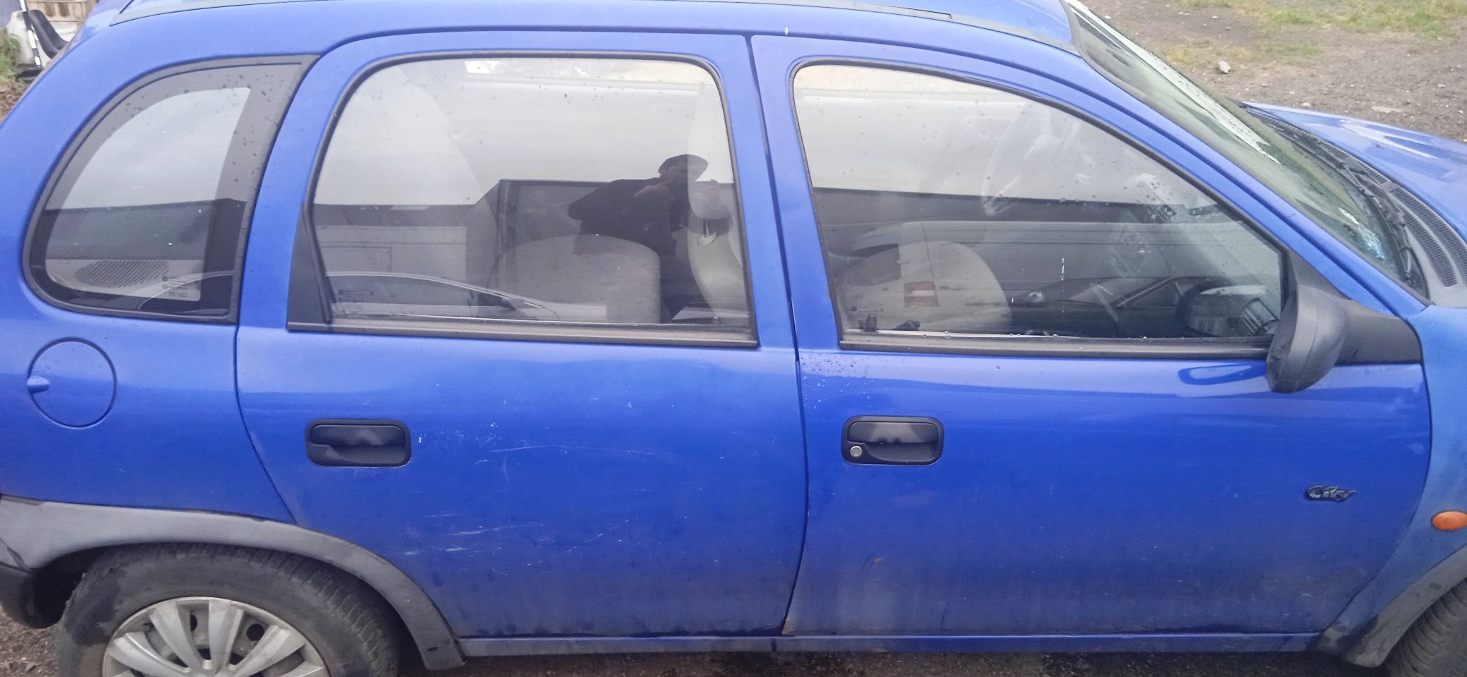 Na części Opel Corsa B 5D 1.0 silnik X10XE lak. Y285 skrzynia F13C394