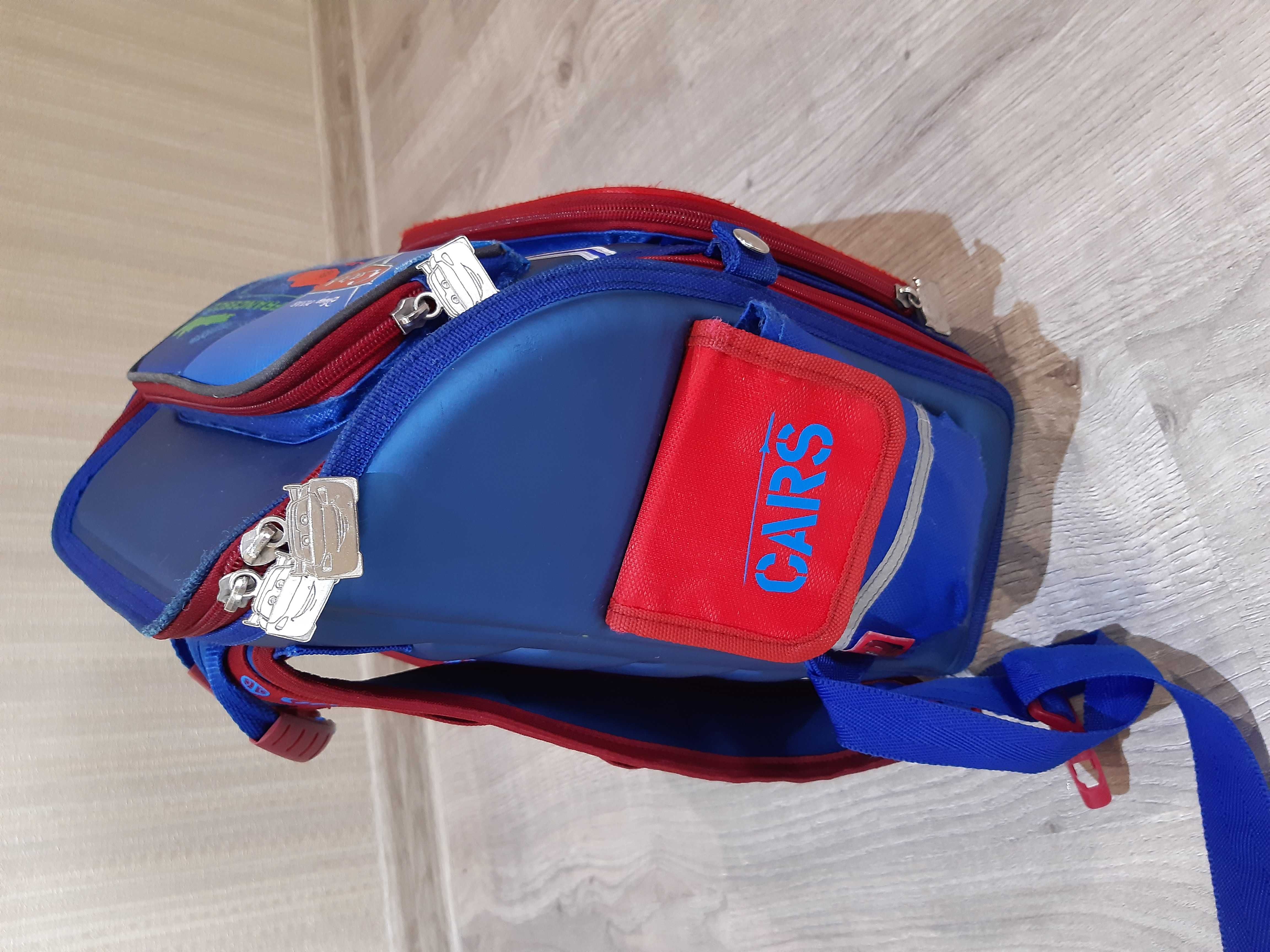 Каркасный школьный рюкзак