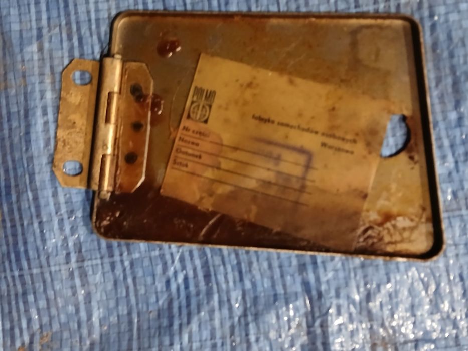 Klapka wlewu paliwa fiat 125p
