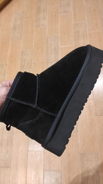 UGG 37-41 зимні на міху, легкі