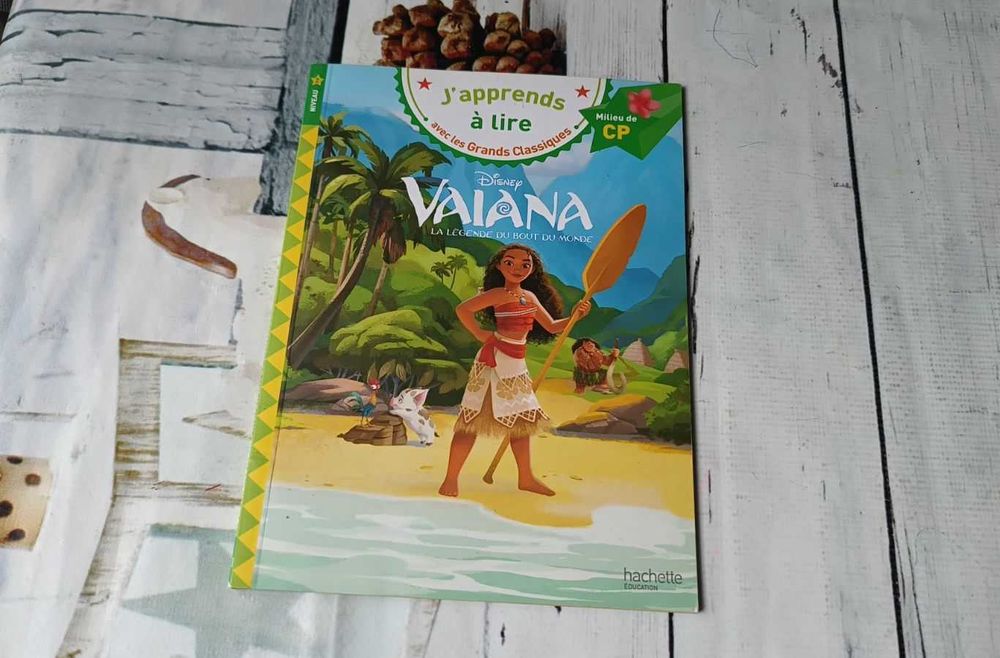 Дитяча книга французькою Vaiana La Légende du Bout du Monde Disney