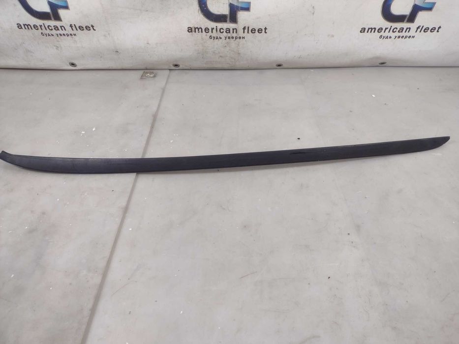 Ford Focus 11- 18 Молдинг лобового стекла левый  / Форд Фокус
