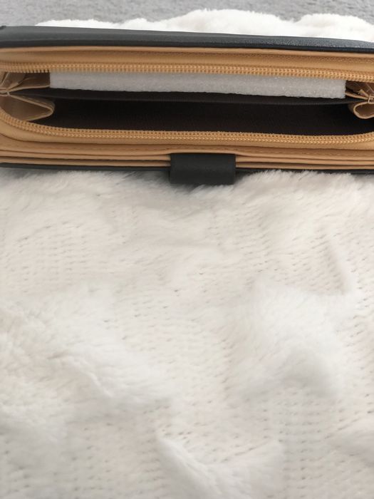 Nowy podwójny potrfel damski