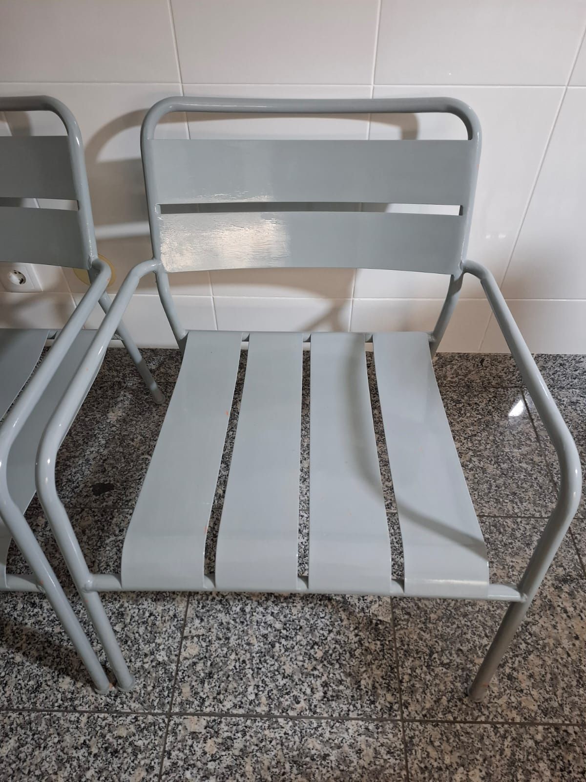 Cadeiras em ferro