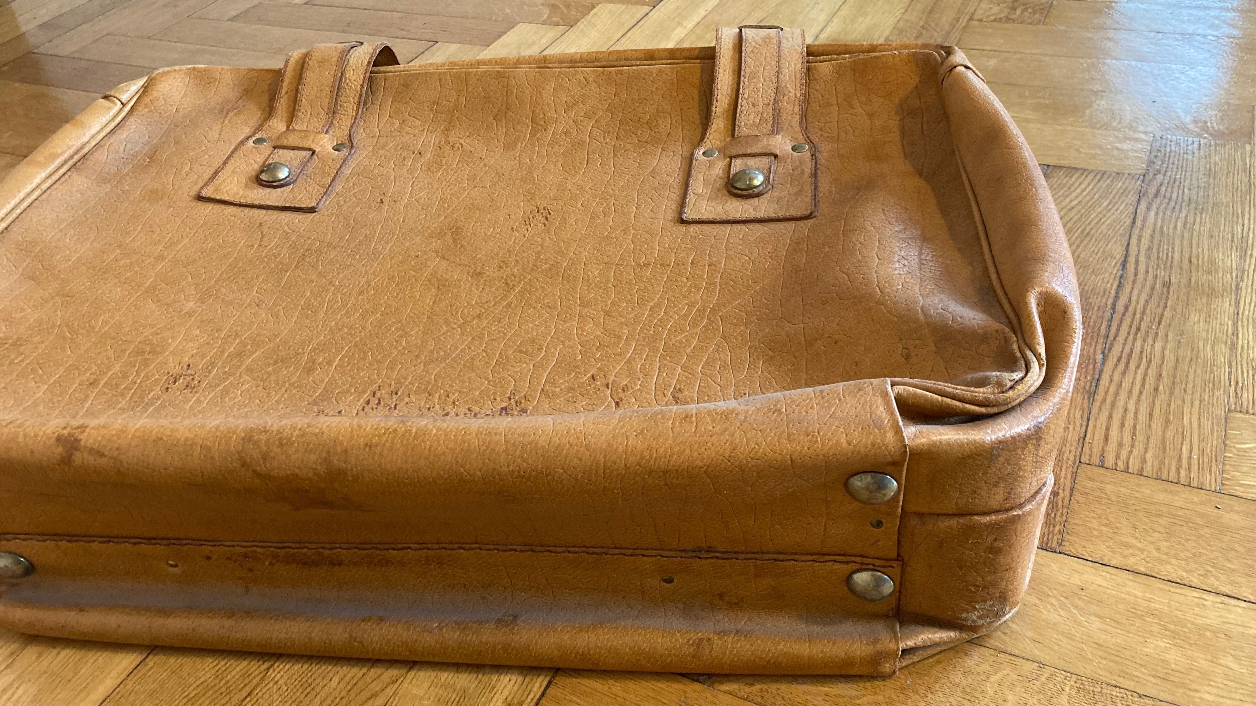 Stara skórzana walizka retro PRL