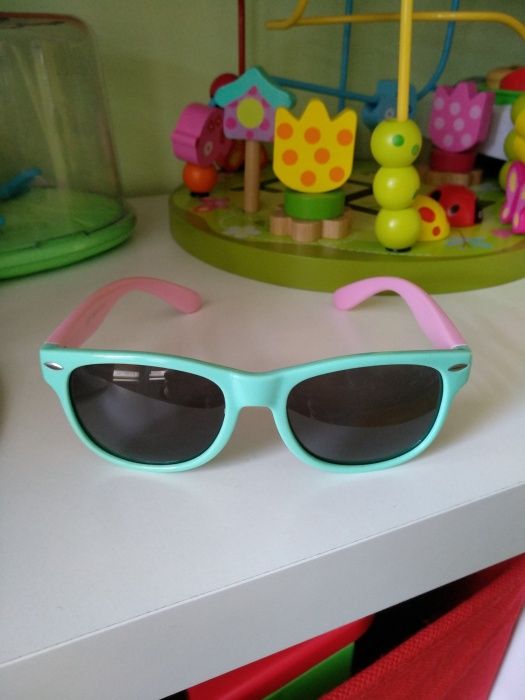 Okulary przeciwsłoneczne dla dziewczynki 2-6 lat