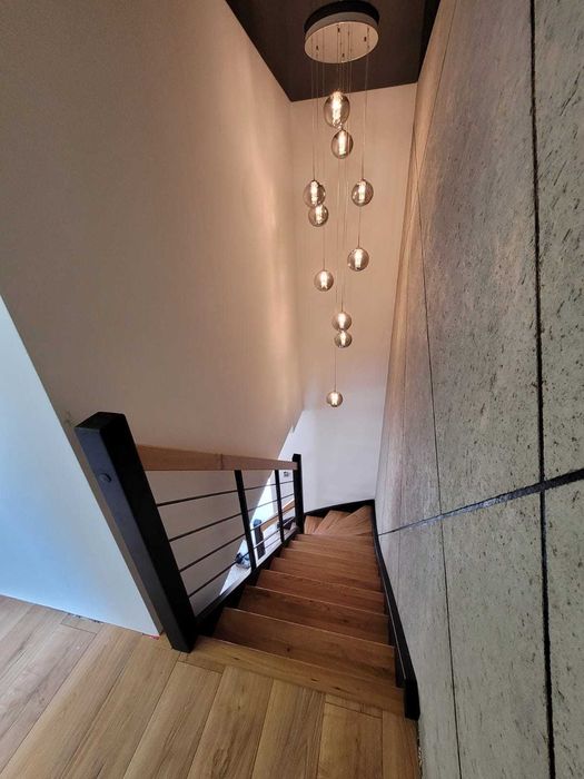 schody drewniane debowe dywanowe proste metalowe  Polska i UE