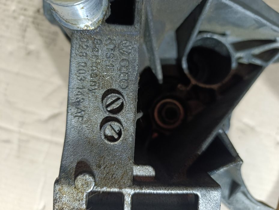 Króciec łapa mocowanie silnika volkswagen passat B5 audi a4 b5 1,9 tdi