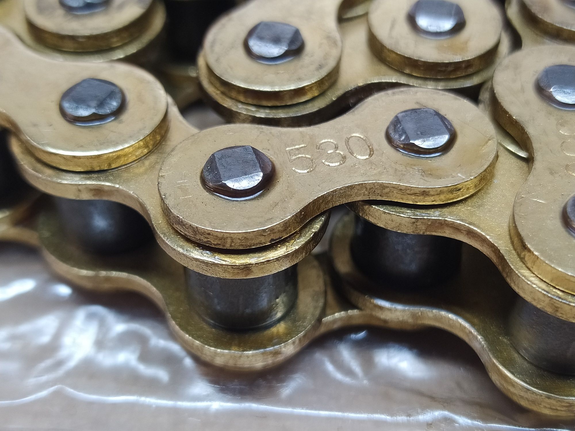 Цепь приводная мото 530Н-120L GOLD "DID""