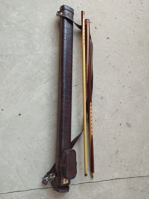 Профессиональный кий раскладной в футляре