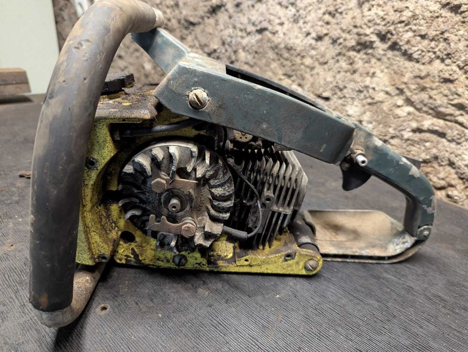 Motoserra Pioneer P41H - usada