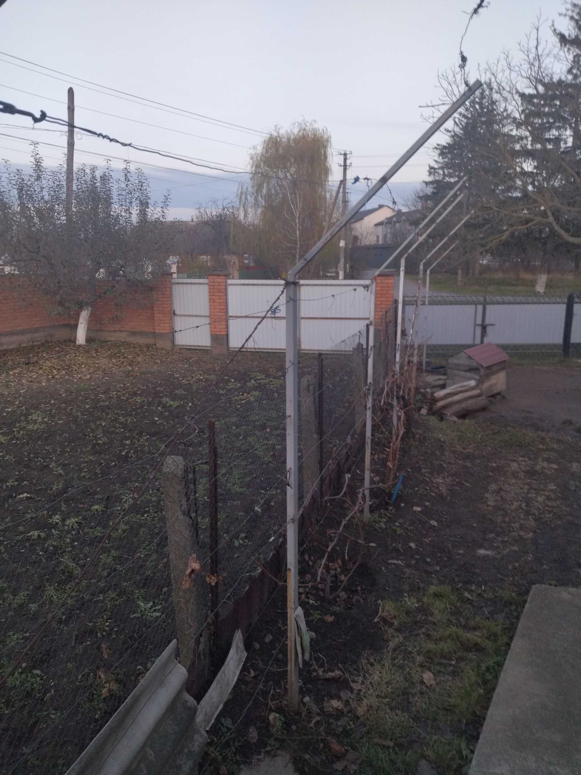 Опора для винограду