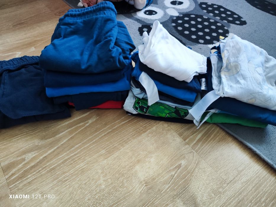 Paka ubrań chłopięcych