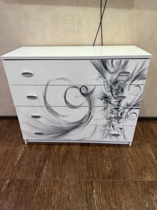 Продам комод б/у