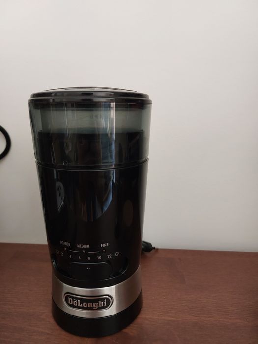 Maquina de Cafe Manual Delonghi Dedica Style + Moinho KG210