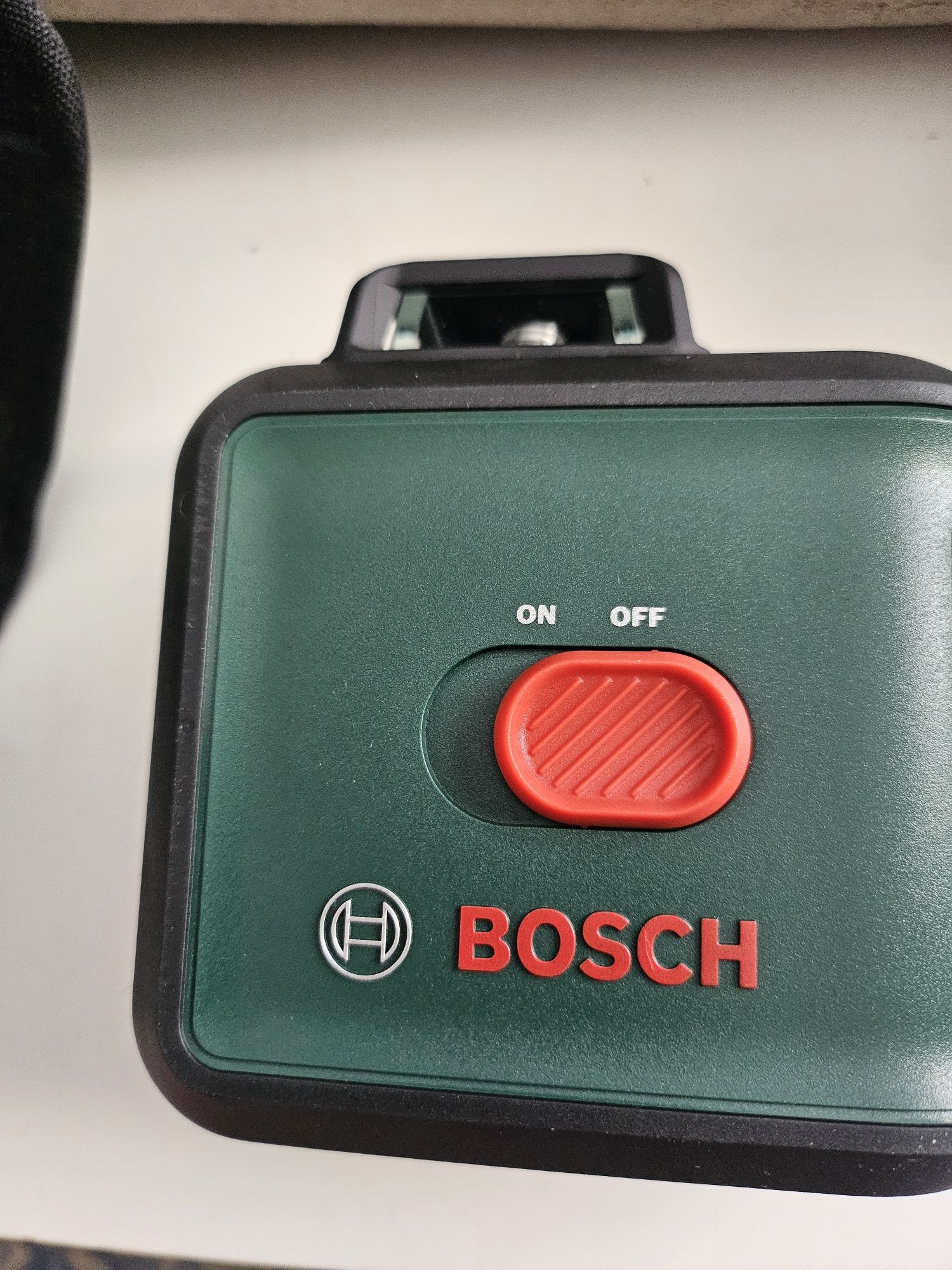 Laser krzyżowy bosch uniwersal Level 360 zielona linia