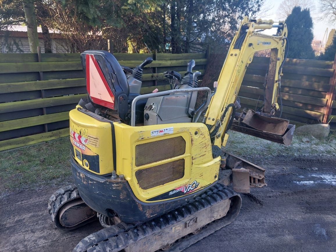 Minikoparka Yanmar Vio 17