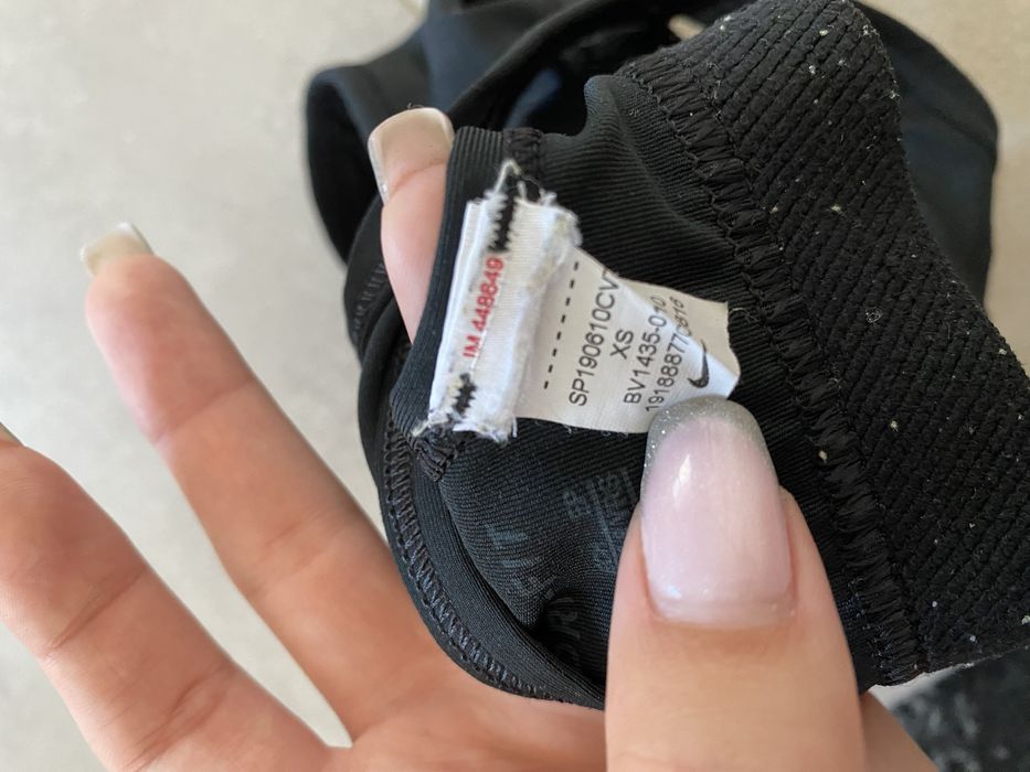 Stanik Top Nike Dri Fit