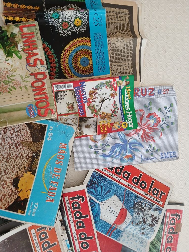 Revistas de Ponto Cruz e Renda