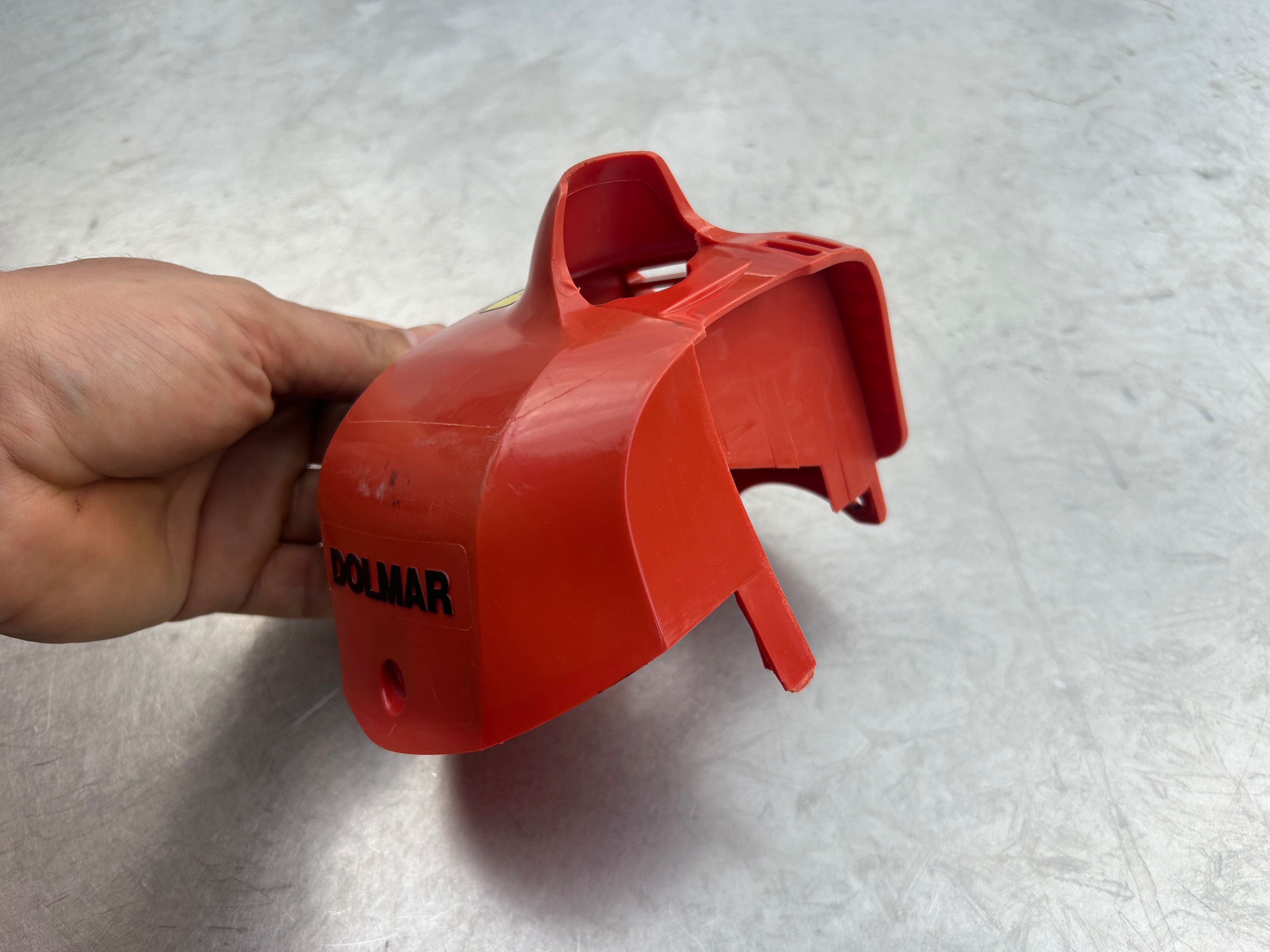 Pokrywa osłona cylindra Makita EM2600U ER2600L LT27 Dolmar MS-27C (416