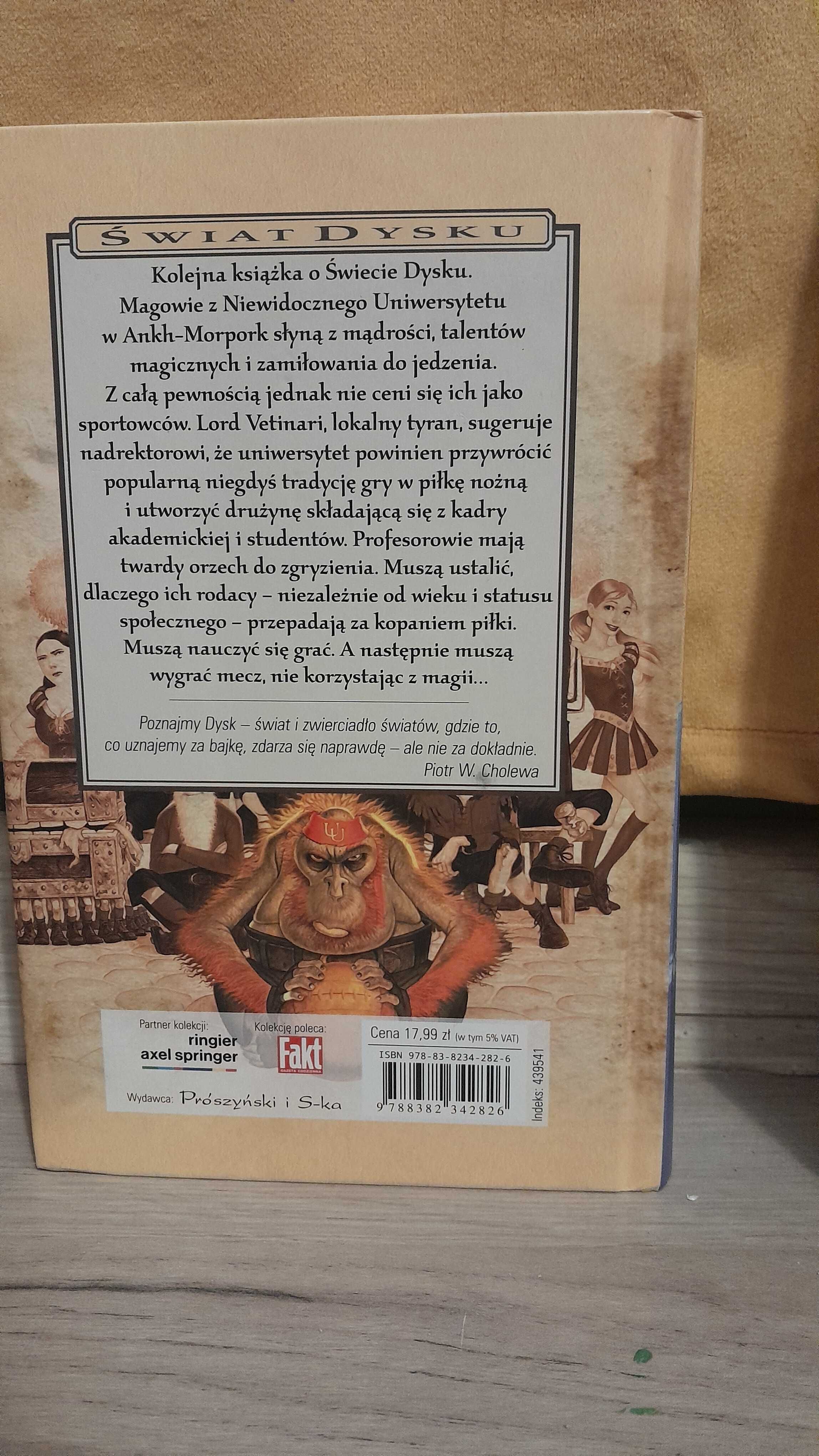 "Niewidoczni akademicy" Terry Pratchett