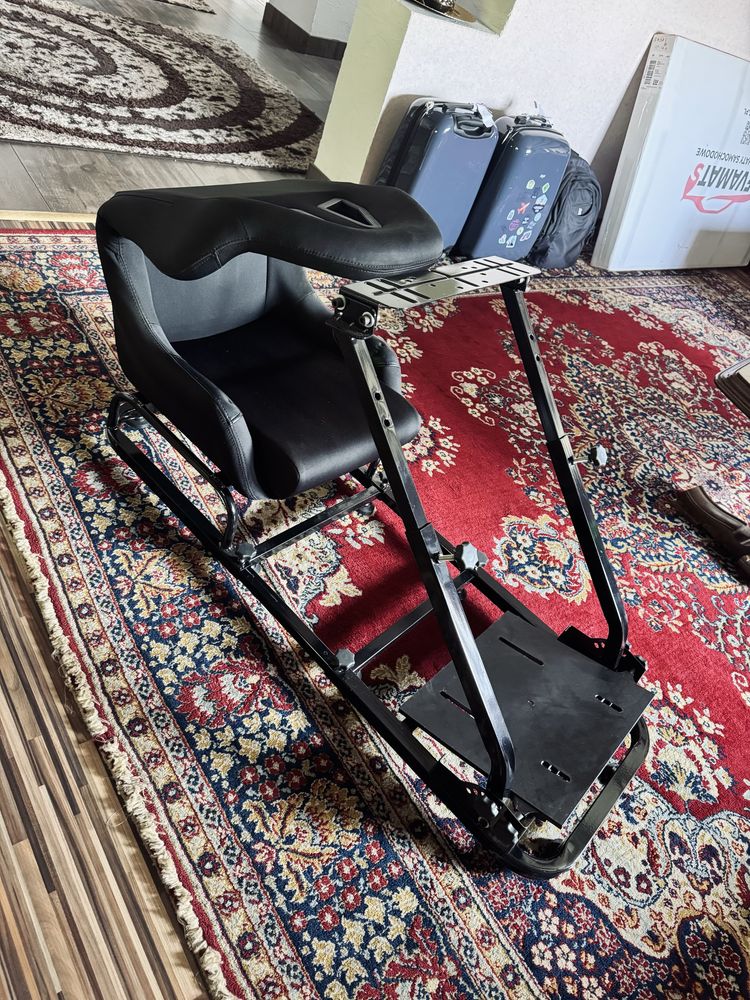 Stelaż simracing simrig z fotelem