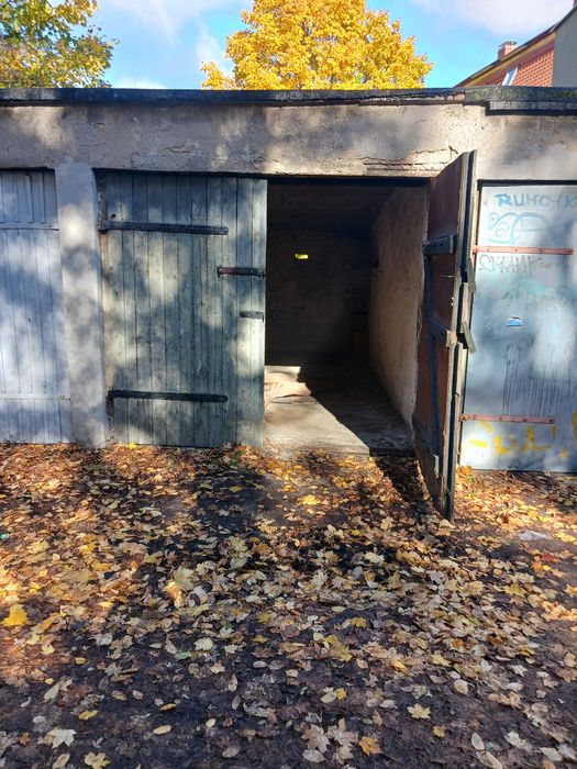 Garaż Piastowska Krasickiego