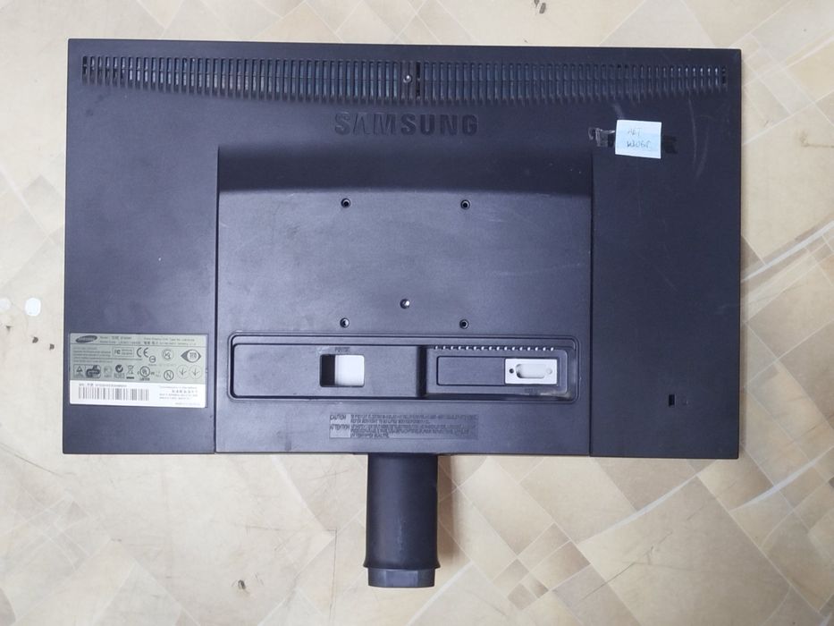 Монитор Samsung E1920N
