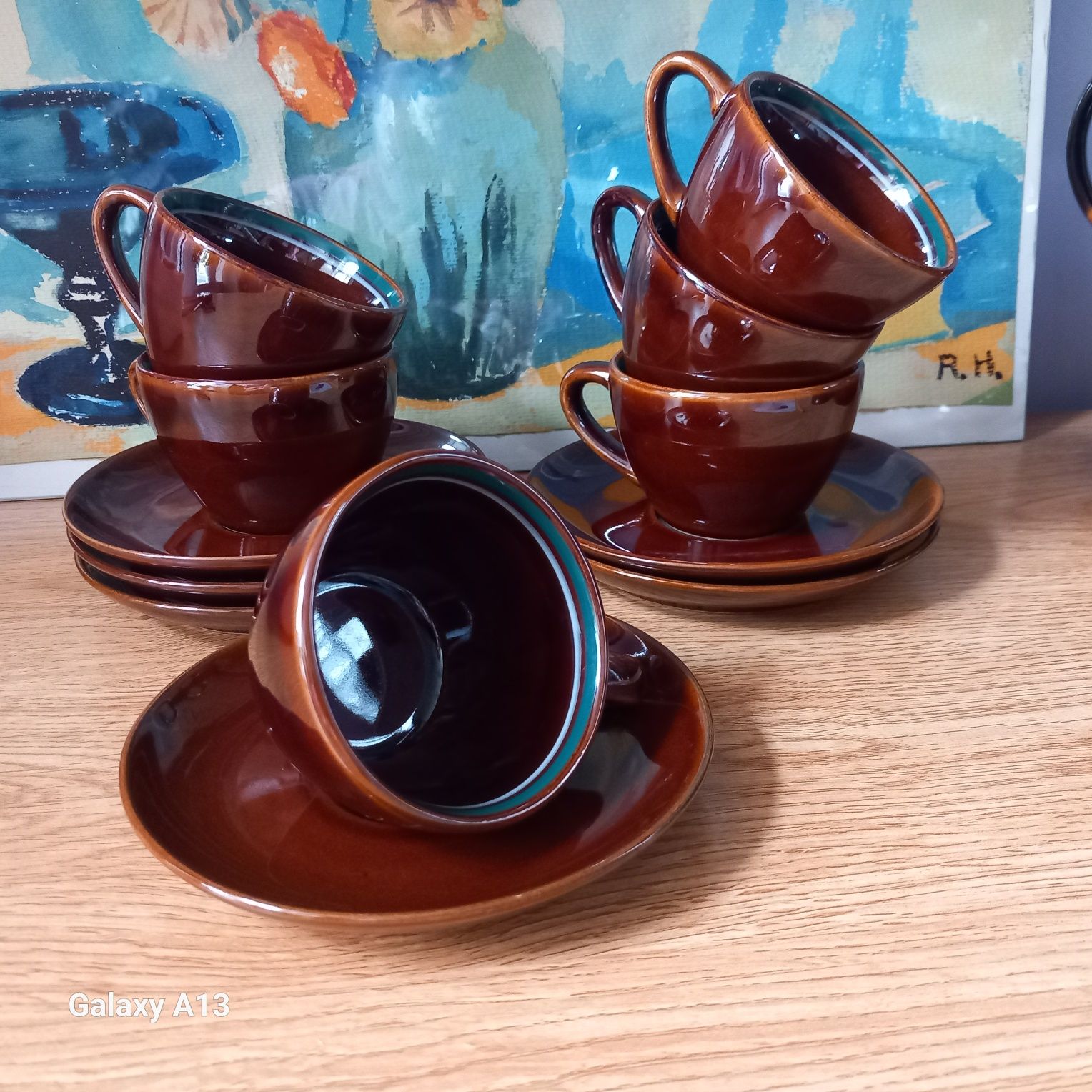 Pruszków porcelit filizanki z talerzykami.  Ceramika PRL.