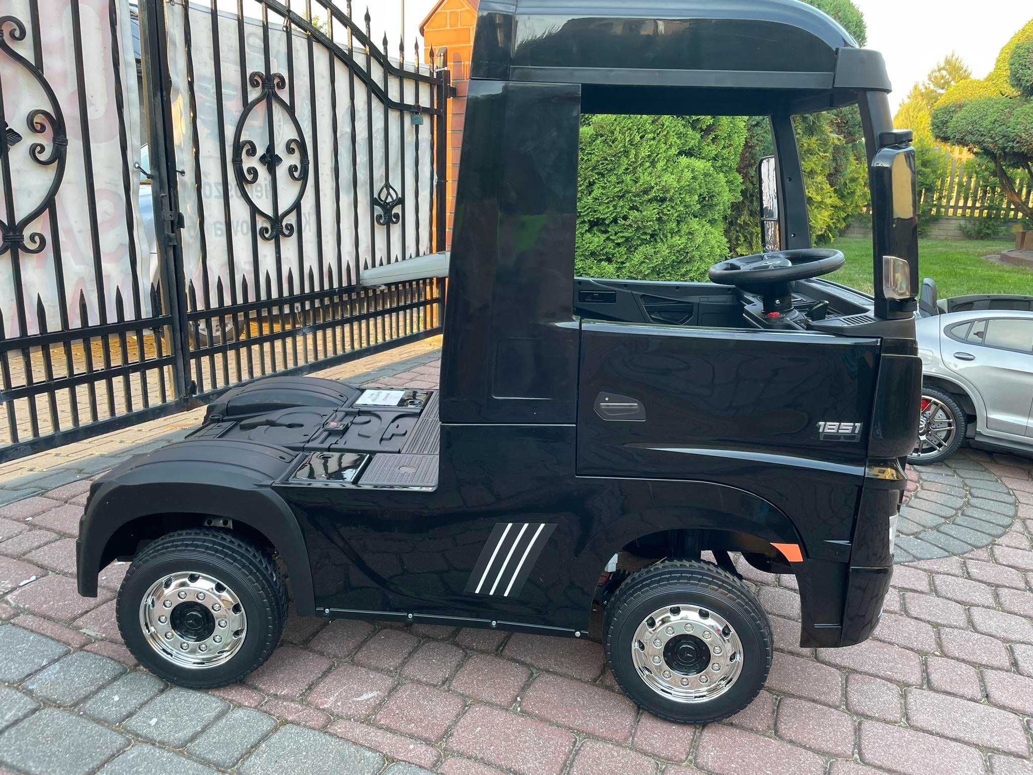 Auto na akumulator TIR Mercedes Actros 4x4 180 Wat Samochód dla dzieci
