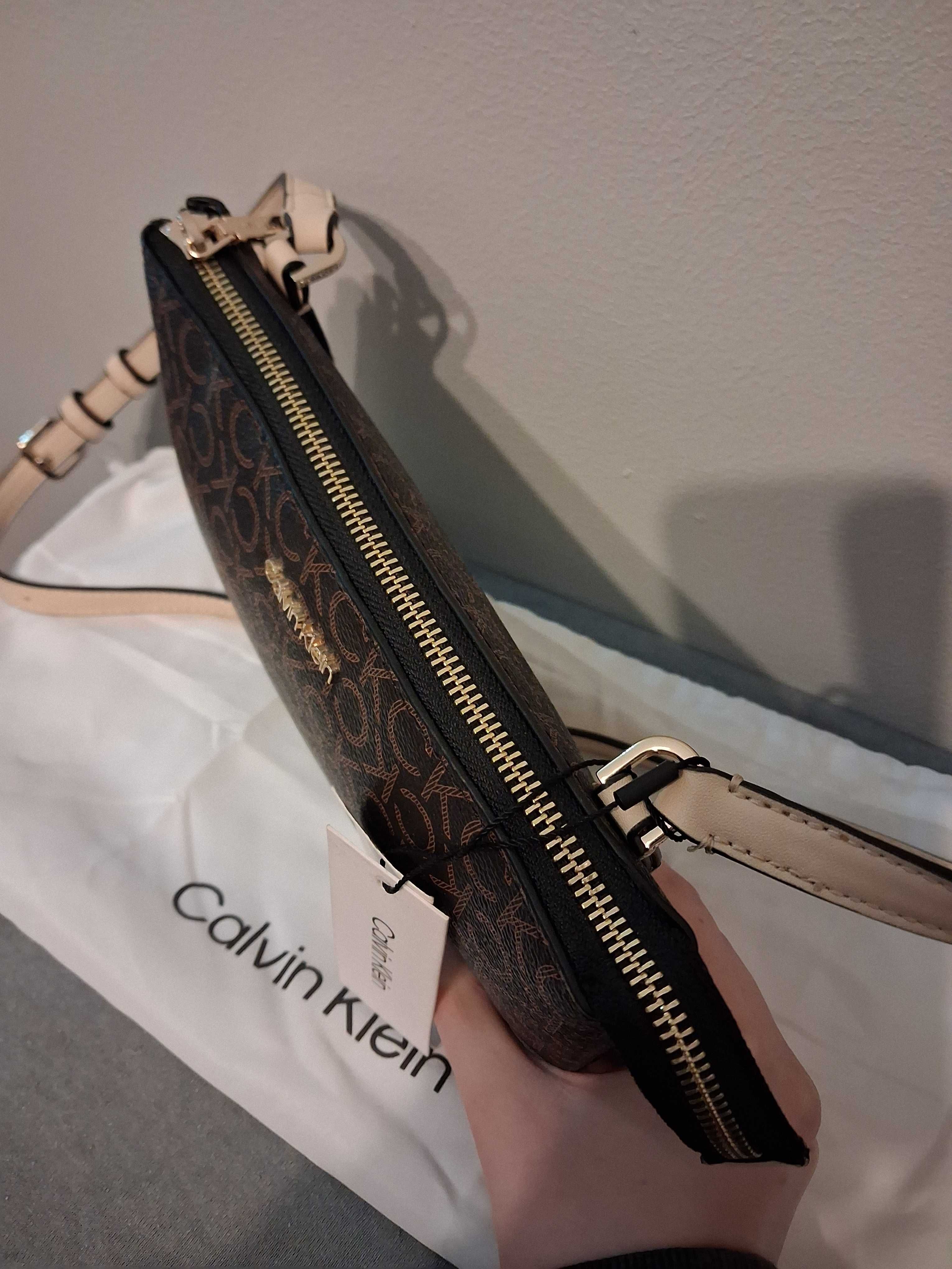 Torebka marki calvin klein