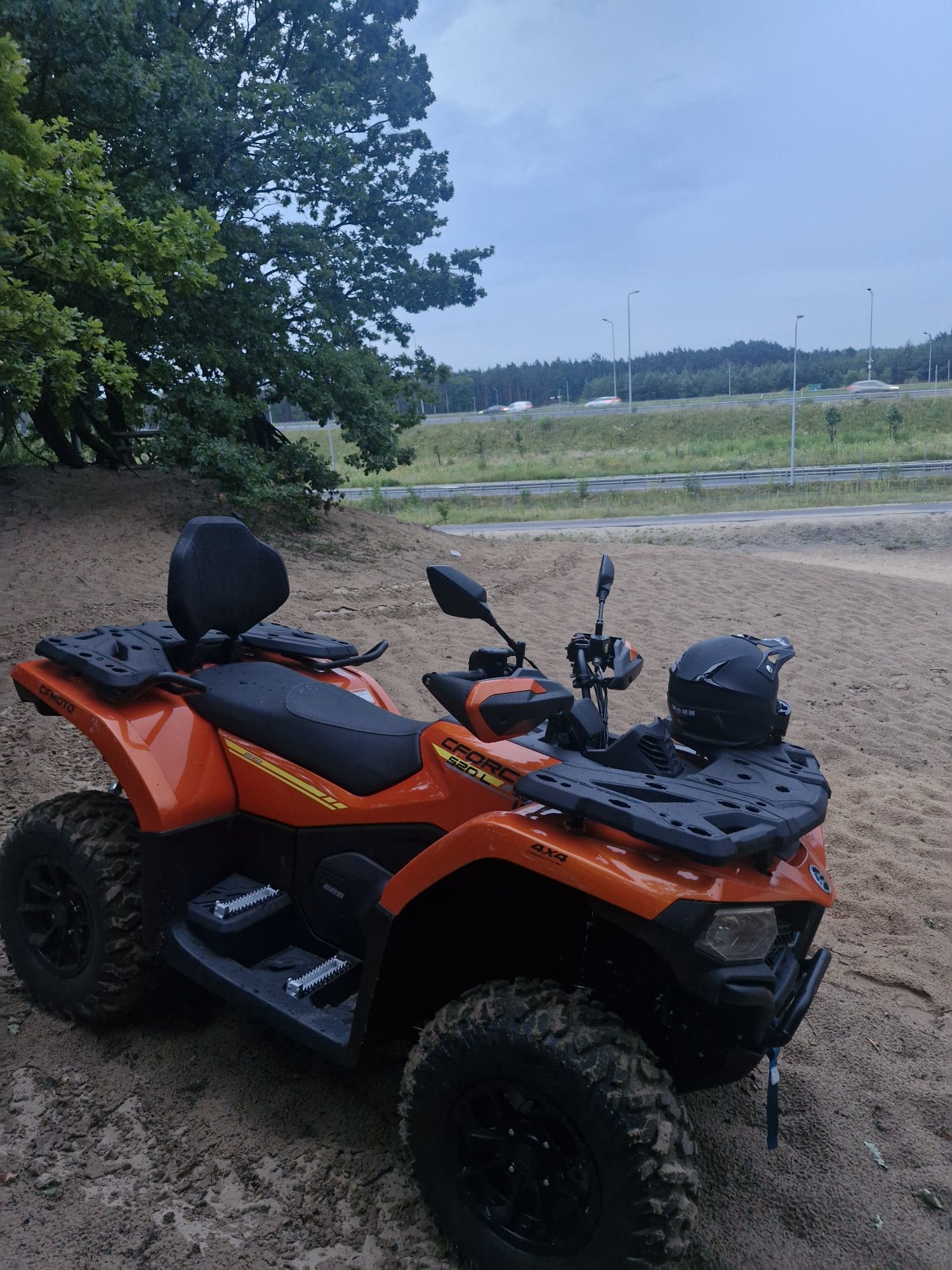 wypożyczalnia wynajem quadów KAT B CF MOTO 520 dowóz
cennik:
-1h 200 z
