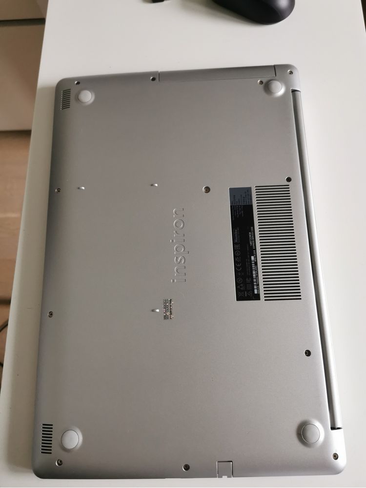 Laptop DELL Inspiron 17  ekran 17,3”, zadbany, polecam!