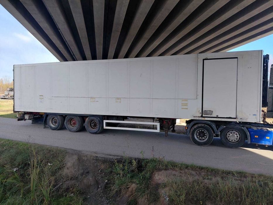 Izoterma chłodnia kontener magazyn