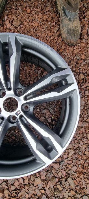 BMW X1 X2 FELGA 1 sztuka M pakiet 5x112x19 et 47 8j Ładna