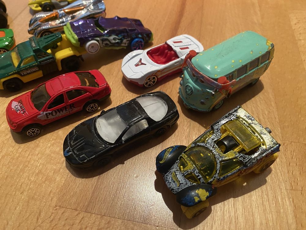 Carrinhos diversos