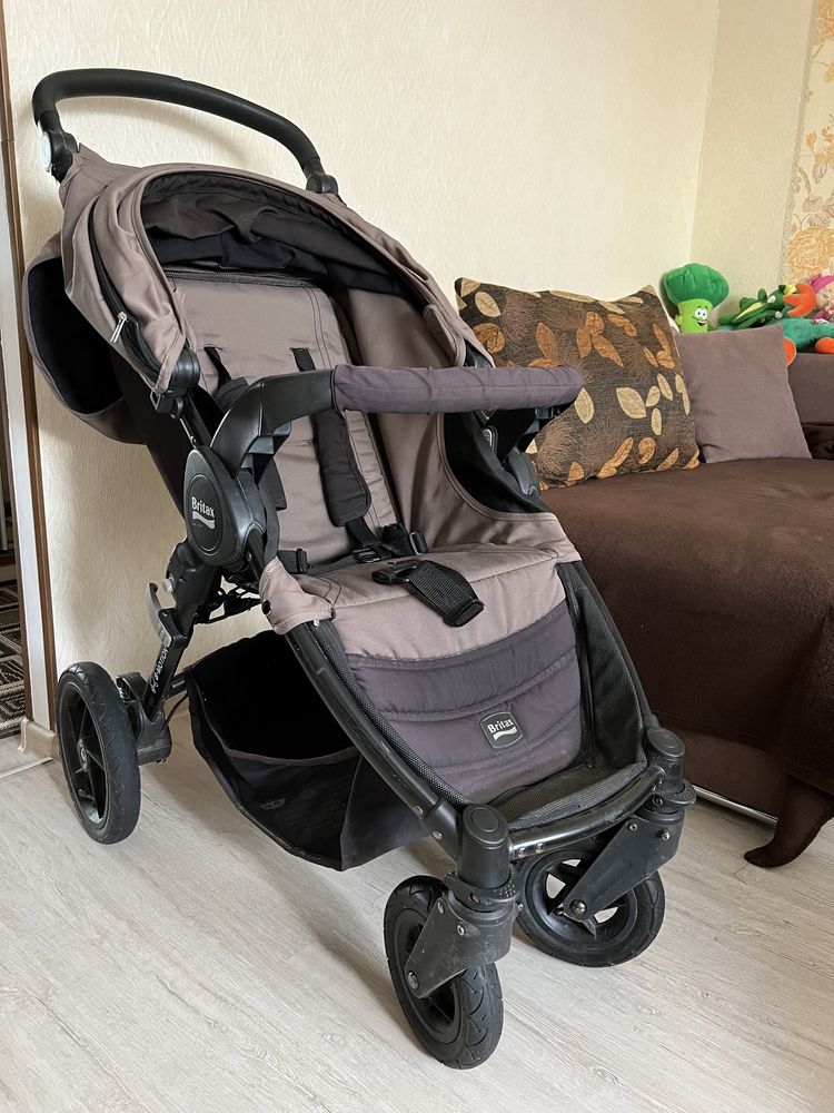 Каляска, прогулянка  Britax B- Motion