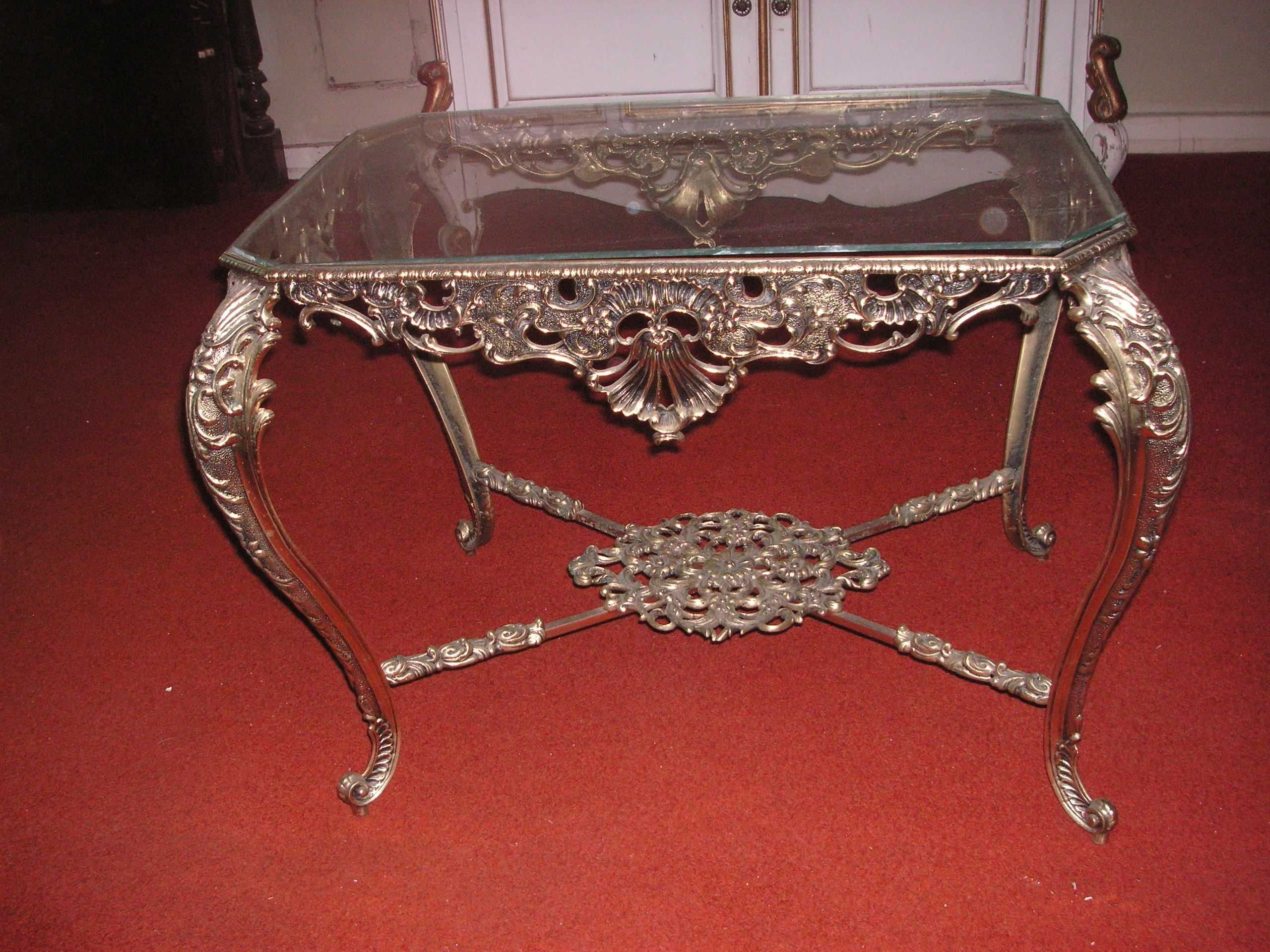 Mesa de Bronze Trabalhado com Tampo de Vidro