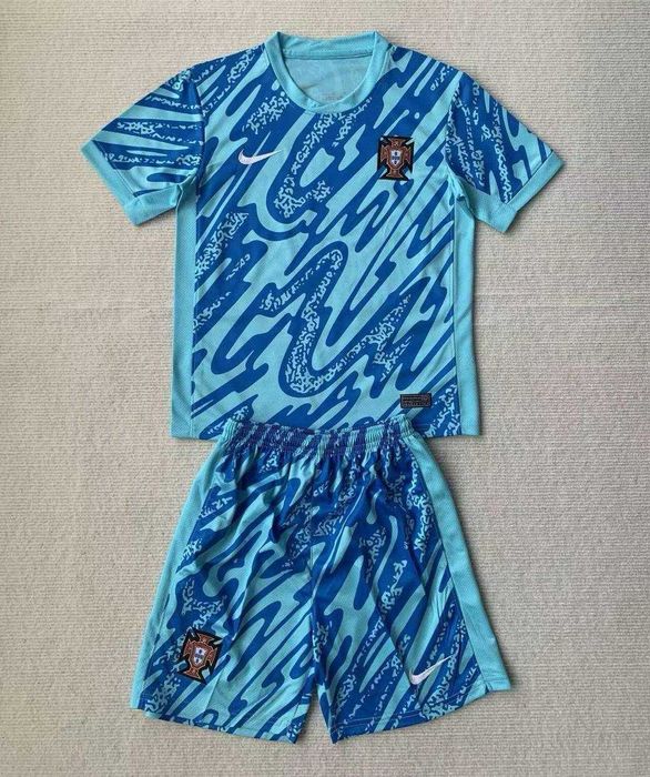 Conjuntos disponíveis  2 aos 14 anos