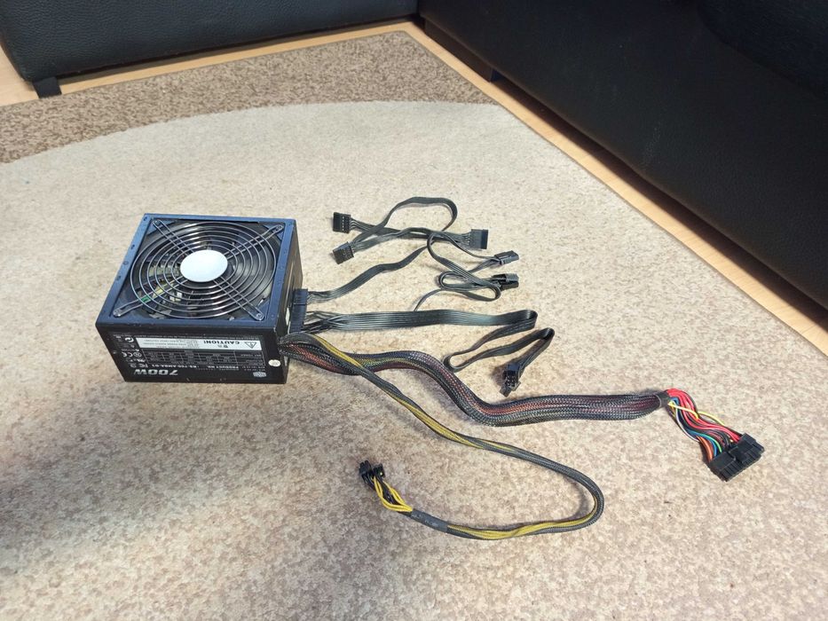 Fonte Cooler Master Silent Pro 750W 80 Plus