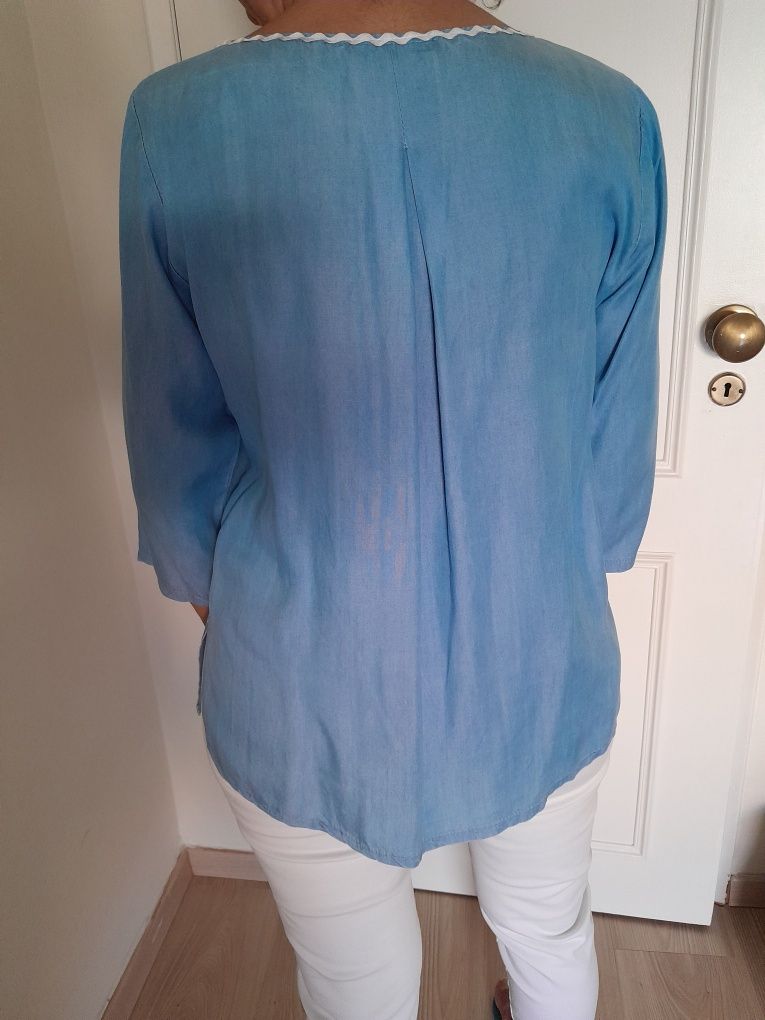 Camisola fluida azul