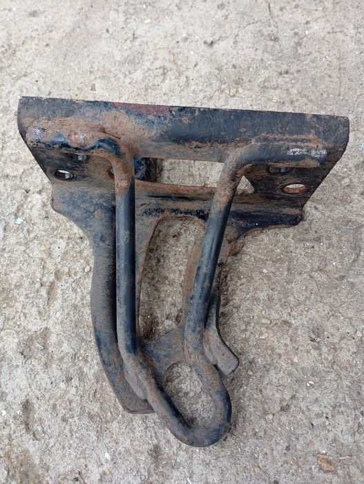 Крюк буксировочный Tucson JM