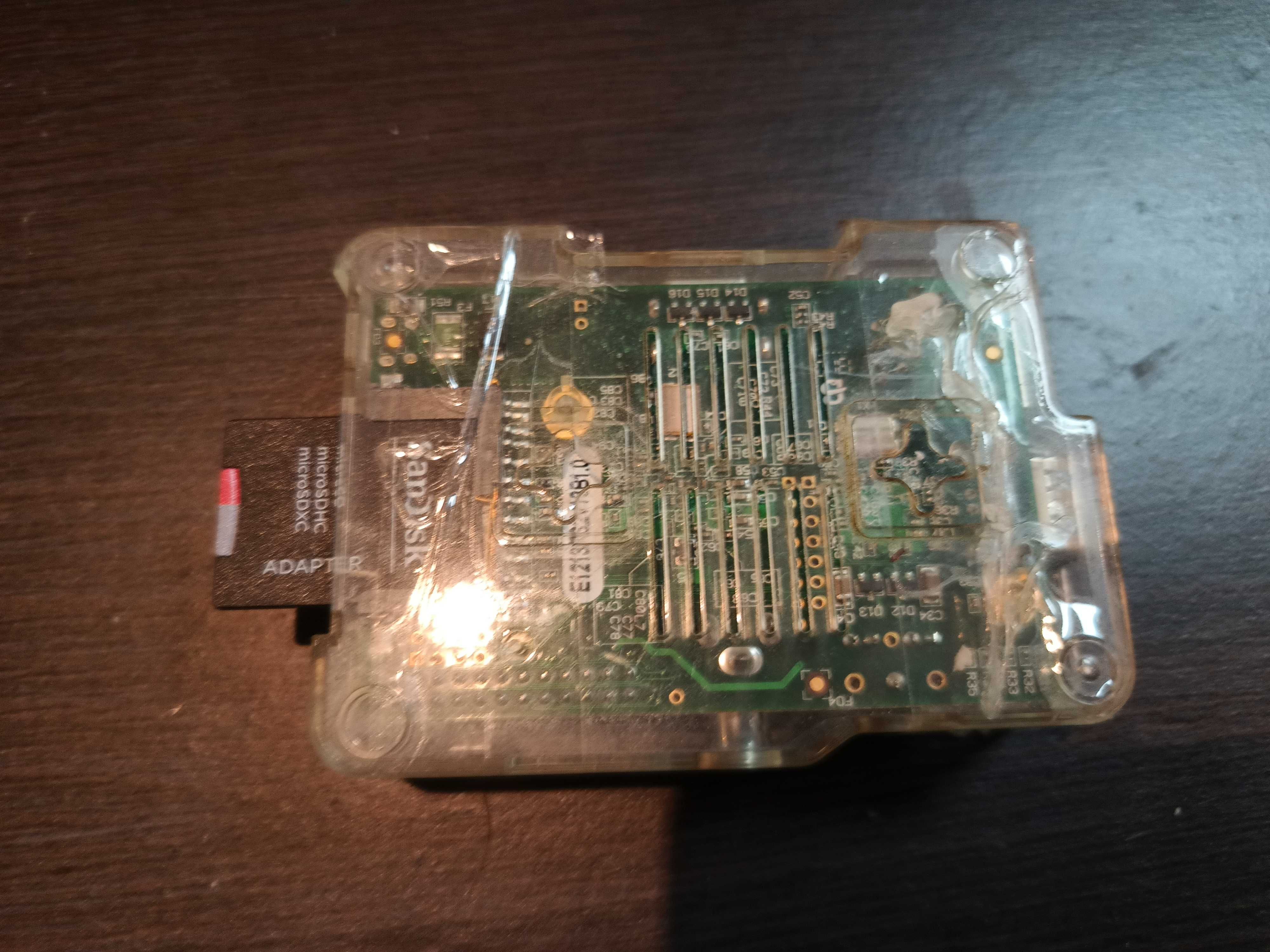 Raspberry Pi Model B, Revision 2.0, Karta 32GB, obudowa, zasilanie