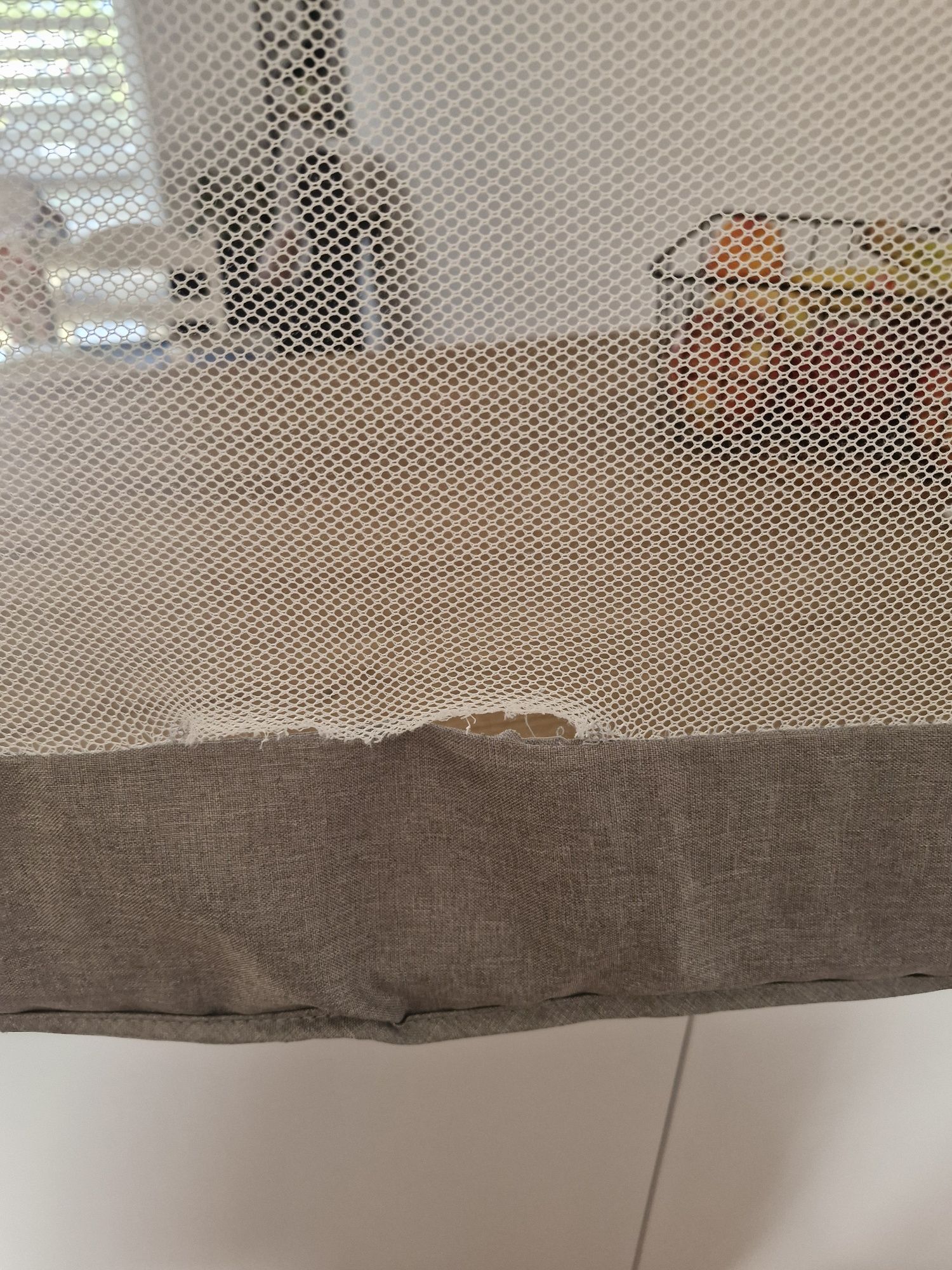 Barierka ochronna do łóżka LIONELO