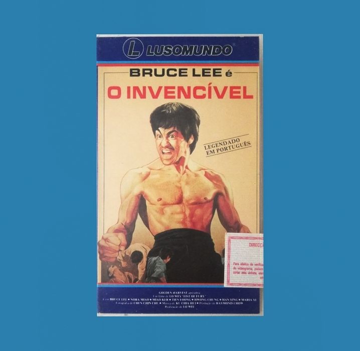 Filme "O invencível" em formato VHS original, 1978