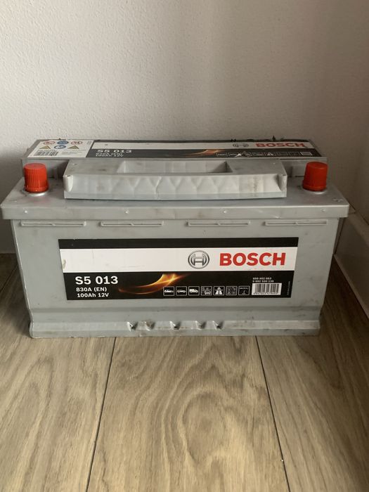 Akumulator Bosch S5 12V 100AH 830a