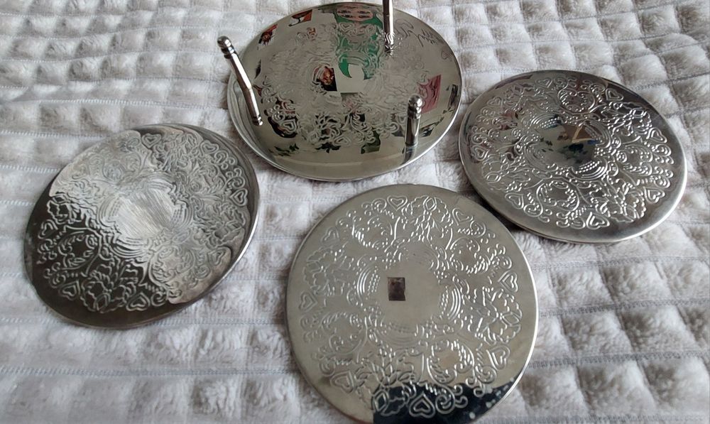 Podstawki platerowane ze stojakiem