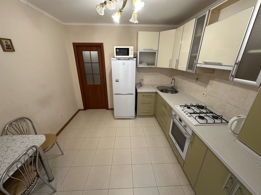 Продам 1 ком мебель техника ЗАЗ